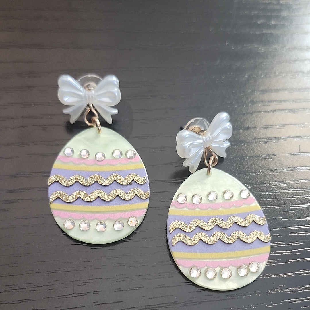 Easter Egg Dangle Earrings With Bow 25$